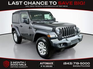 Used 2023 Jeep Wrangler Sport AWD/4WD video 1