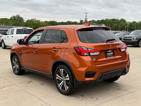 Used 2020 Mitsubishi Outlander Sport SE AWD/4WD image 4