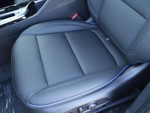 New 2026 Buick Envista Sport Touring w/ Convenience I Package FWD image 21