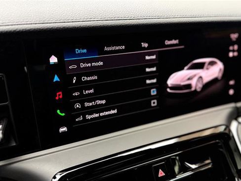 Used 2025 Porsche Panamera 4 w/ Premium Package image 33