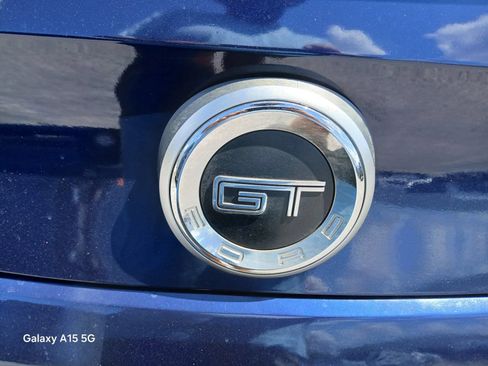 Used 2010 Ford Mustang GT RWD image 12