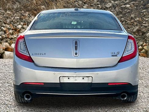 Used 2013 Lincoln MKS AWD image 4
