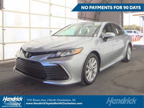 Used 2024 Toyota Camry LE w/ Convenience Package FWD image 1