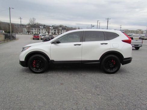 Used 2017 Honda CR-V LX image 4