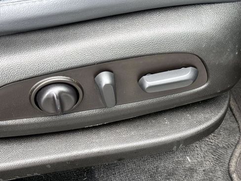 Certified 2023 Buick Enclave Essence w/ Experience Buick Package image 8