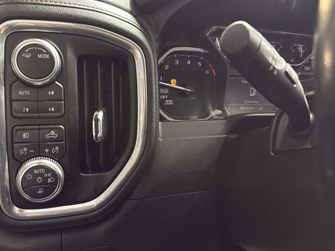 Used 2021 GMC Sierra 1500 AT4 w/ AT4 Premium Package image 18