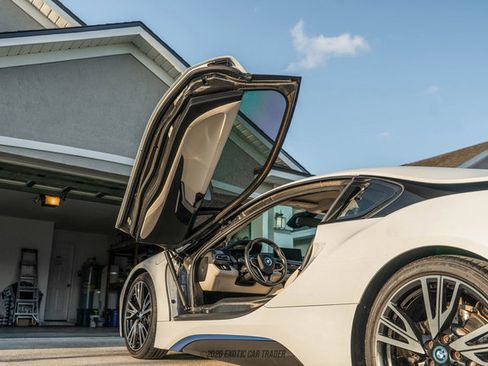 Used 2016 BMW i8 image 45