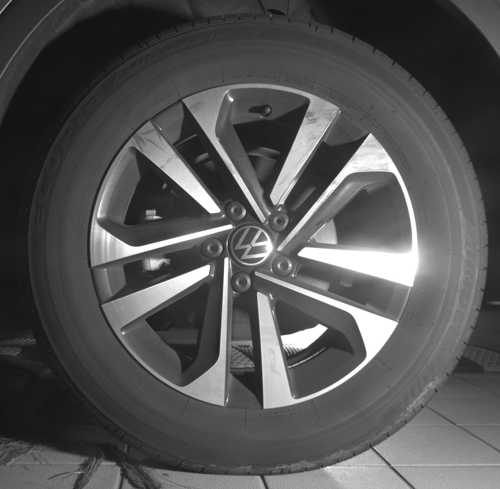 Used 2024 Volkswagen Tiguan S FWD image 29