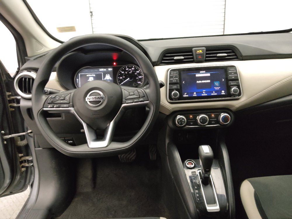 Used 2020 Nissan Versa SV FWD image 22