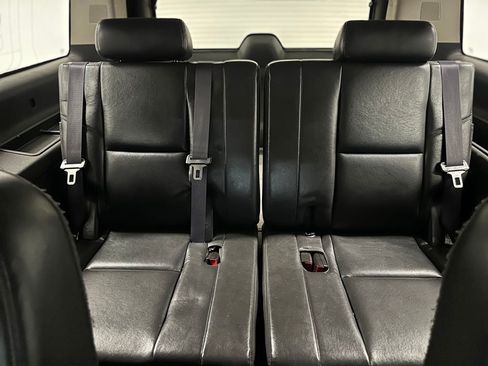 Used 2011 GMC Yukon XL Denali image 15