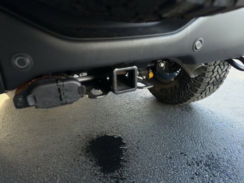 New 2025 Ford Bronco Badlands image 6