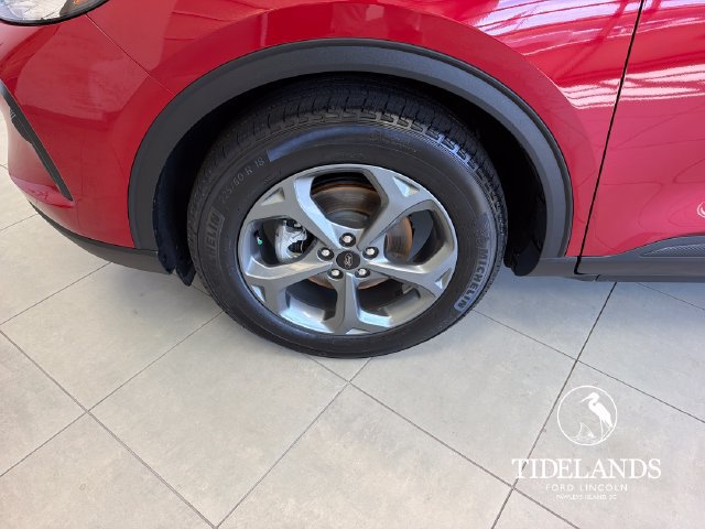 Certified 2025 Ford Escape ST-Line FWD image 32