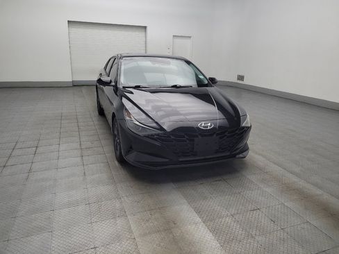 Used 2021 Hyundai Elantra SEL w/ Convenience Package FWD image 13