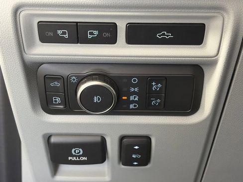 Certified 2021 Ford F150 Limited image 27