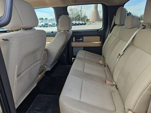 Used 2013 Ford F150 XLT w/ XLT Chrome Pkg image 24
