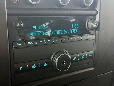 Used 2022 Chevrolet Express 2500 w/ Driver Convenience Package image 17