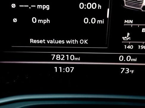 Used 2018 Audi SQ5 Prestige w/ Prestige Package image 5