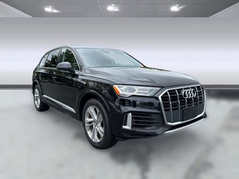 Used 2020 Audi Q7 3.0T Premium Plus w/ Premium Plus Package AWD/4WD image 7