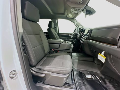 New 2026 GMC Sierra 2500 SLE AWD/4WD image 28