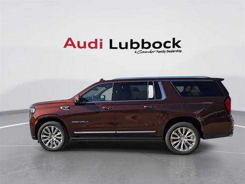 Used 2022 GMC Yukon XL Denali image 6