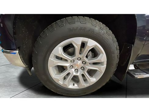 Certified 2023 Chevrolet Silverado 1500 LTZ w/ LTZ Convenience Package II image 16