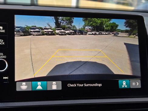 Used 2025 Honda Odyssey Sport-L image 16
