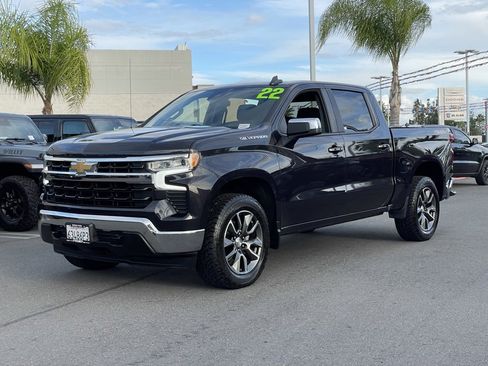 Used 2022 Chevrolet Silverado 1500 LT image 3
