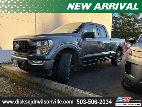 Used 2022 Ford F150 XL w/ STX Appearance Package image 4