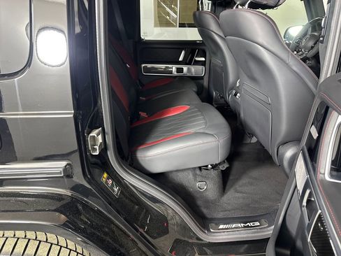 Used 2025 Mercedes-Benz G 63 AMG 4MATIC image 17