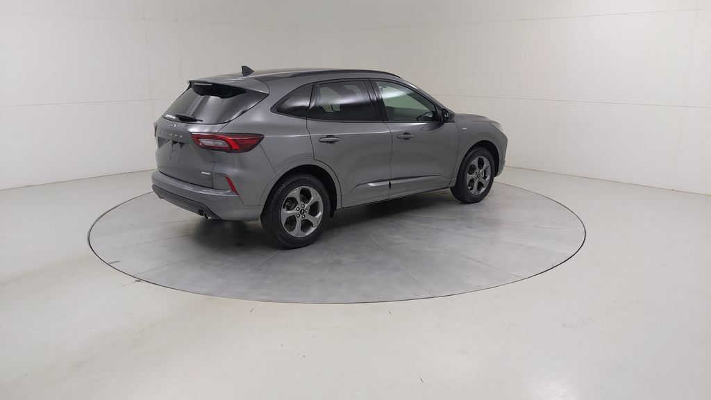 Certified 2024 Ford Escape ST-Line w/ Tech Pack #1 AWD/4WD image 13