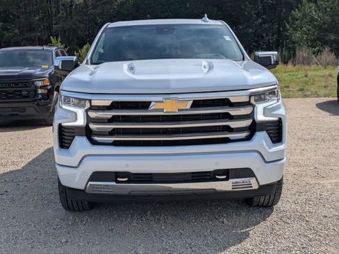 New 2026 Chevrolet Silverado 1500 High Country AWD/4WD image 6