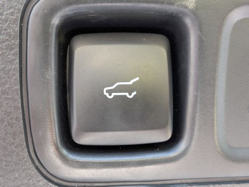Used 2021 Ford Expedition Max King Ranch AWD/4WD image 19