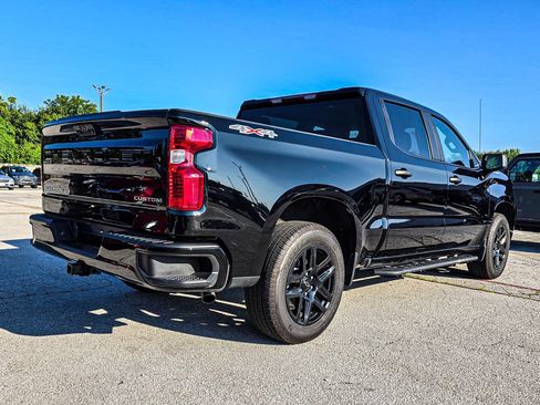 Used 2024 Chevrolet Silverado 1500 Custom AWD/4WD image 6