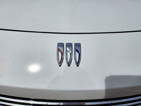 New 2026 Buick Envista Preferred image 10