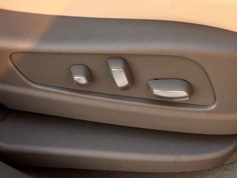 New 2026 Cadillac XT5 Premium Luxury image 24