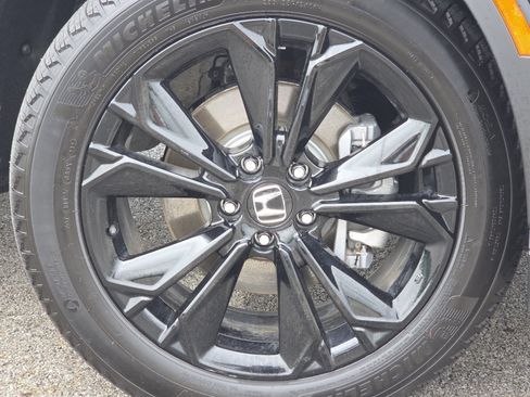 Used 2024 Honda CR-V Sport Touring image 12