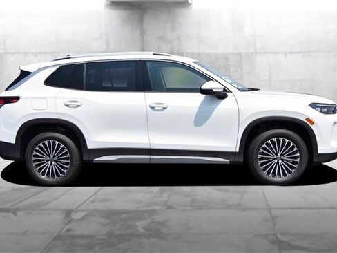 New 2025 Volkswagen Tiguan S image 5