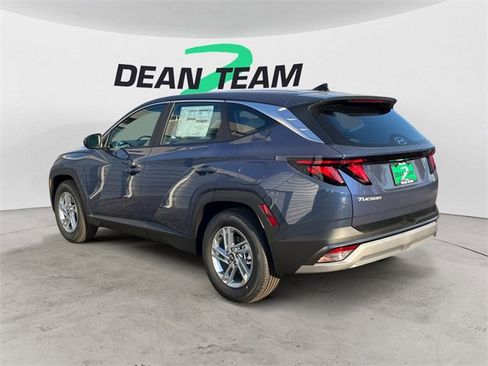 New 2026 Hyundai Tucson SE image 5