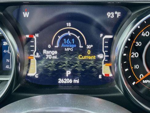 Used 2023 Jeep Wrangler Unlimited Sport AWD/4WD image 8