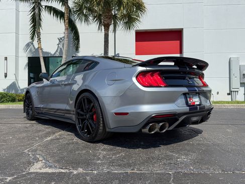 Used 2022 Ford Mustang Shelby GT500 w/ Handling Package RWD image 20