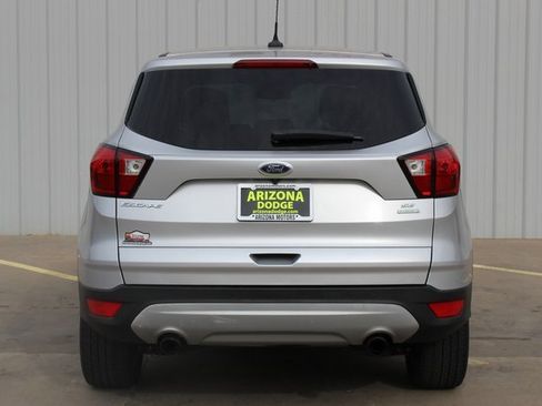 Used 2019 Ford Escape SE image 6