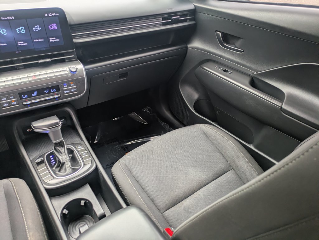 Used 2024 Hyundai Kona SEL FWD image 17