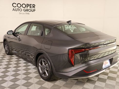 Used 2025 Kia K4 LXS image 21