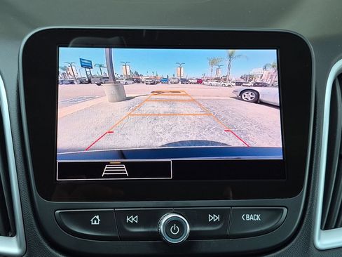 Used 2024 Chevrolet Malibu RS FWD image 19