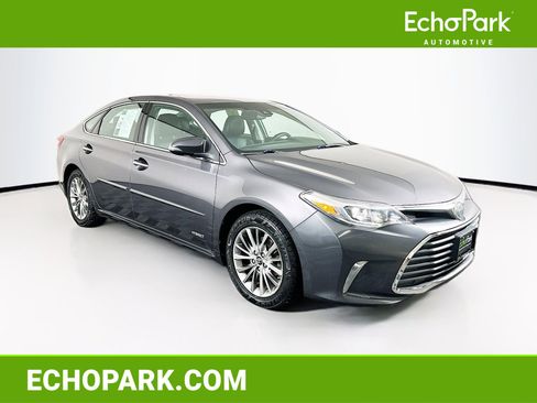 Used 2016 Toyota Avalon Limited w/ Toyota Safety Sense Package image 1