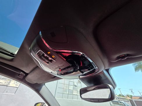 Used 2017 Maserati Quattroporte S GranSport image 20