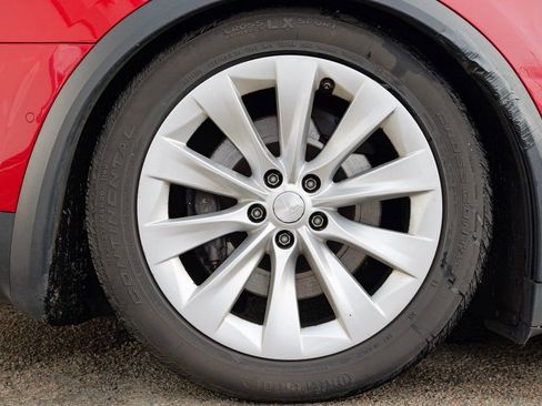 Used 2016 Tesla Model X 90D image 13