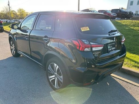 Used 2025 Mitsubishi Outlander Sport ES image 4