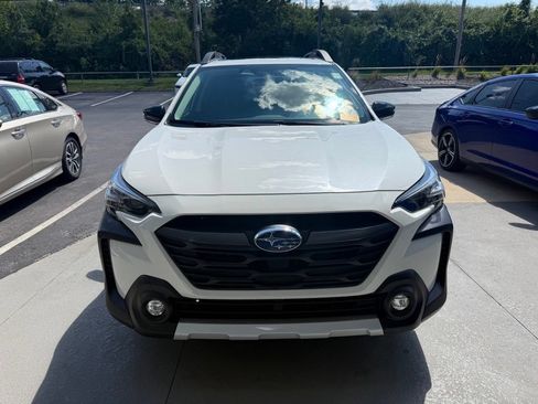 Used 2024 Subaru Outback Limited AWD/4WD image 2