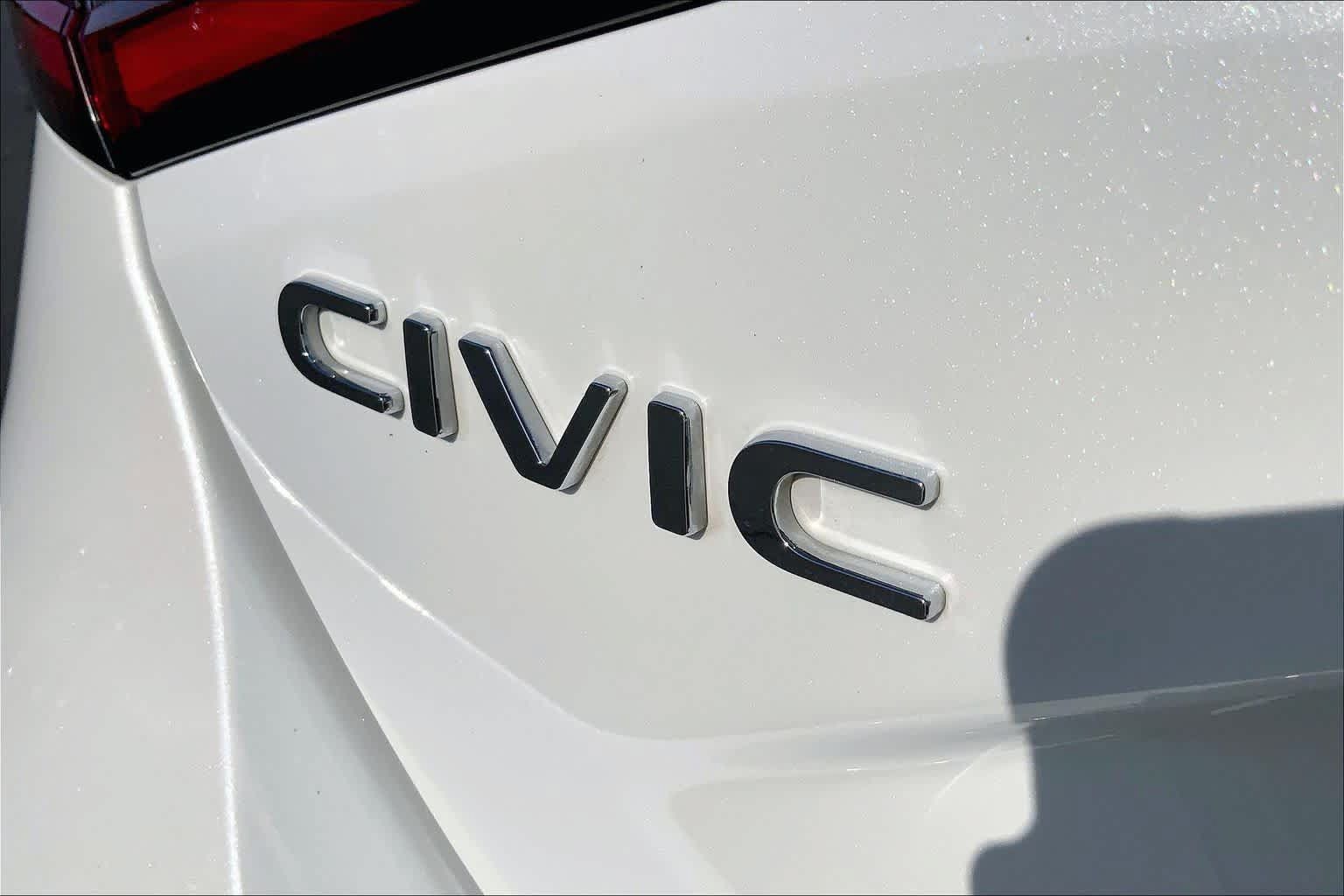 Used 2022 Honda Civic LX image 9